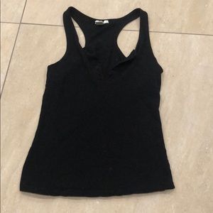 Cute black tank!